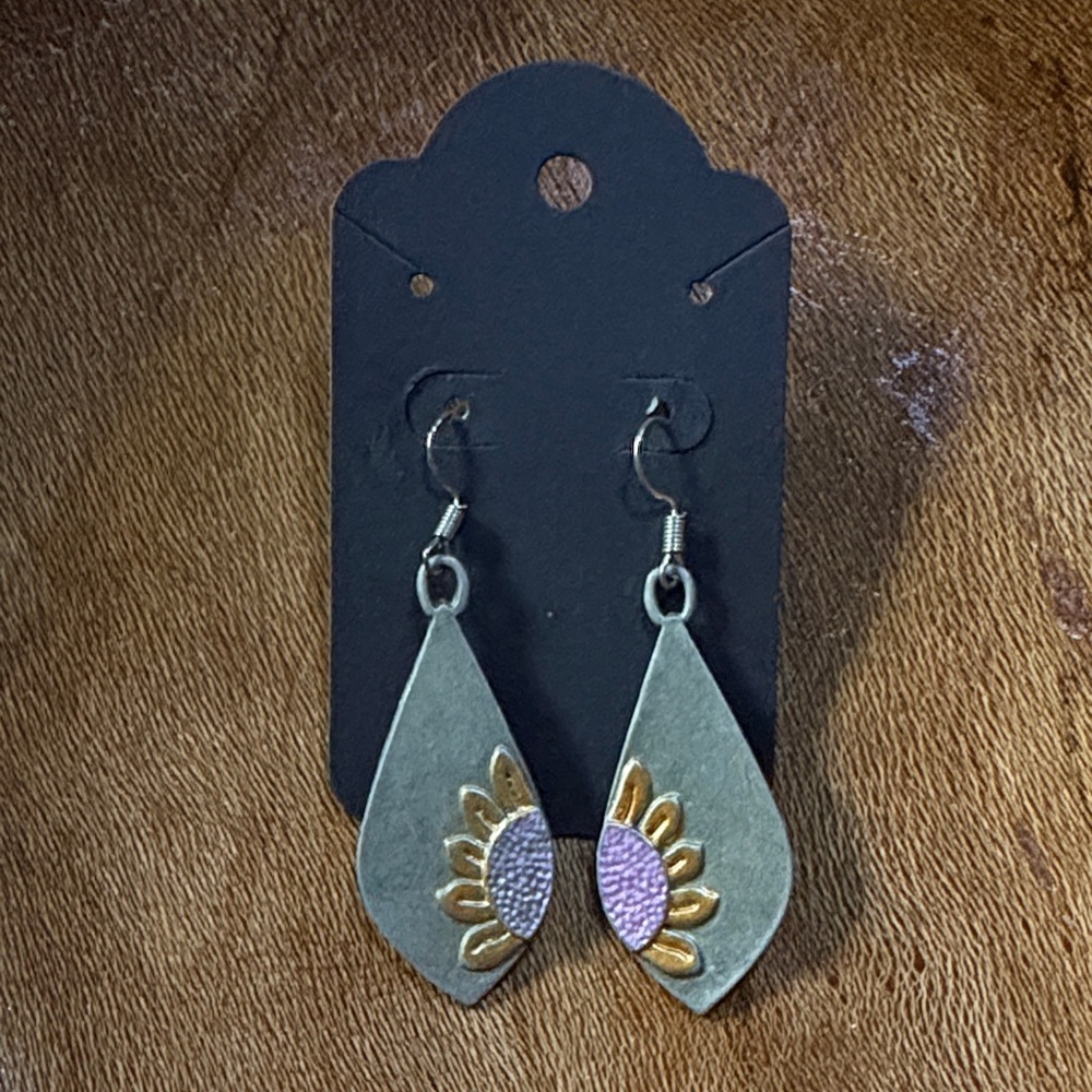 Flower earrings